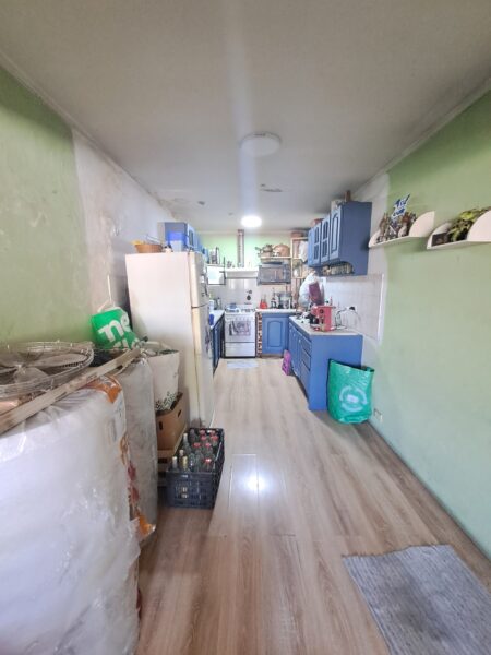 CASA EN VENTA SOBRE LOTE PROPIO 8.86 X 27.5 / LOTE 243M2 OPORTUNIDAD ÚNICA PARA INVERTIR